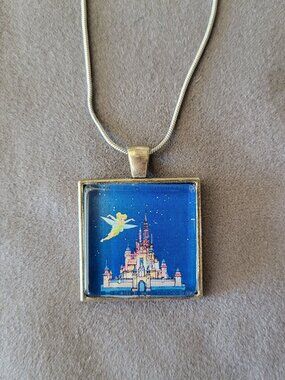 Disney Tinker Bell Castle Silver Tone Pendant Necklace 18 Inch